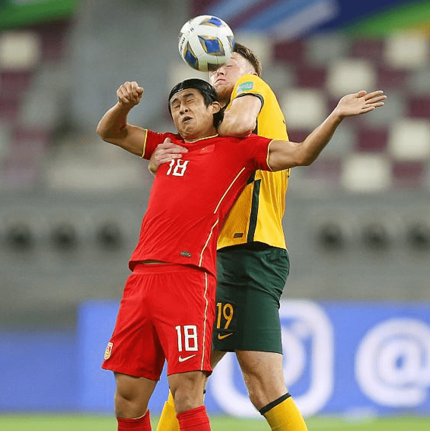 九游官网首页-今晨社区盾传出新动向，金州勇士复出首秀，管理层表态——气氛紧张，年轻球员得到机会的简单介绍